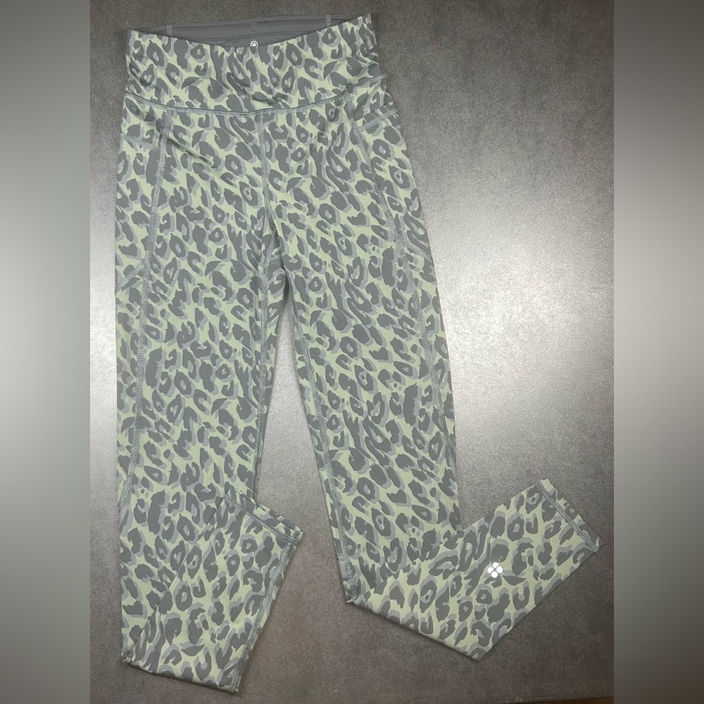 Sweaty Betty Size XS Camo Zero Gravity Full Length Leggings